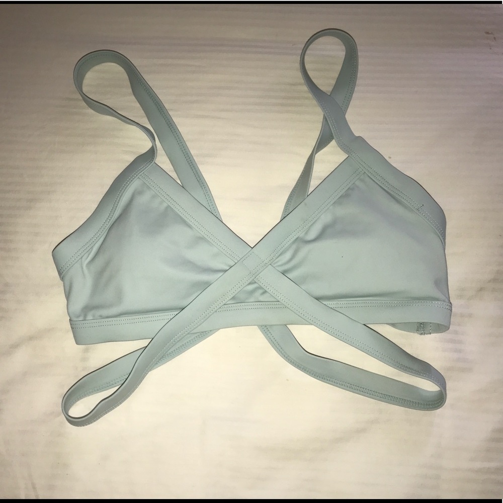 Super cute bikini top